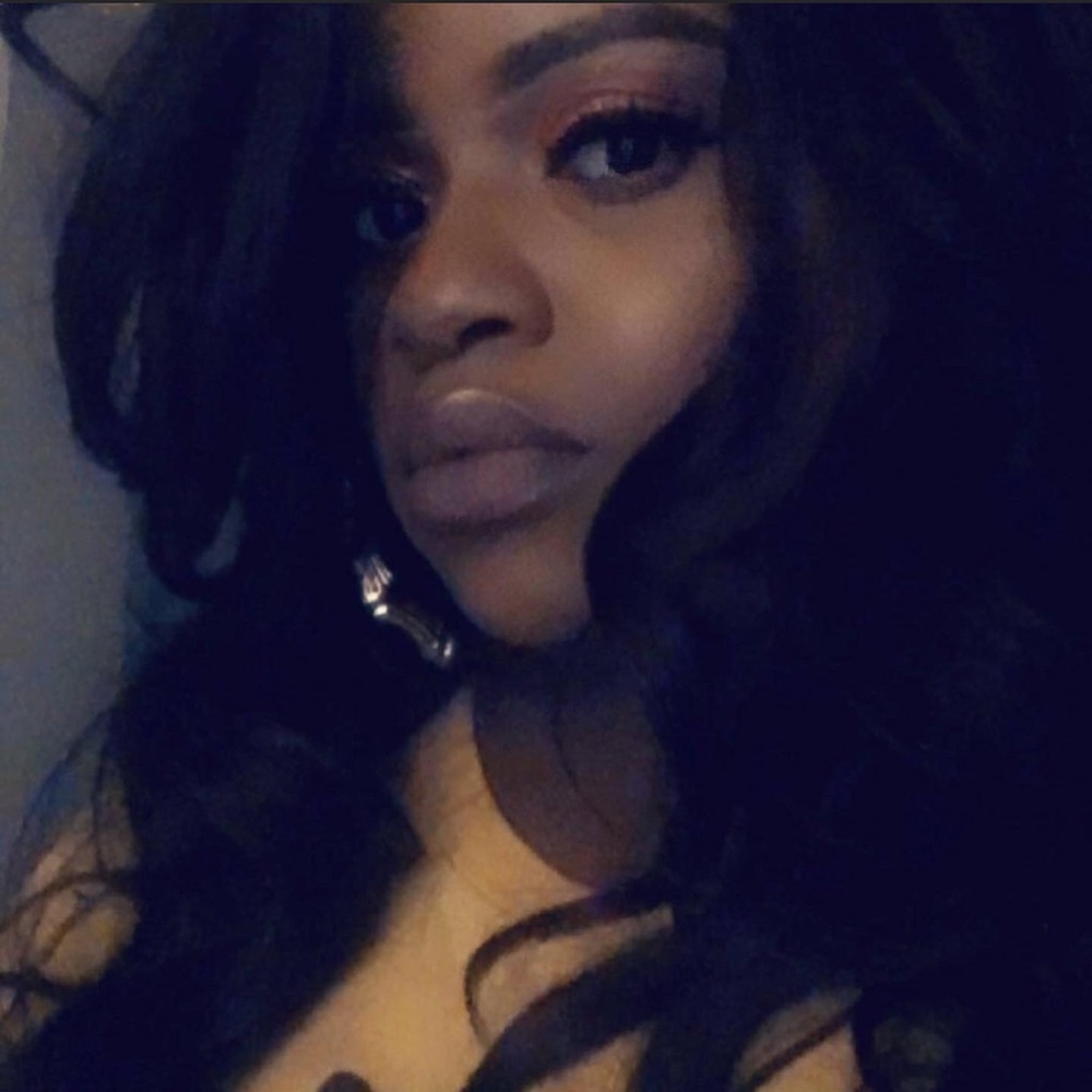 Meet your Posher, Tori